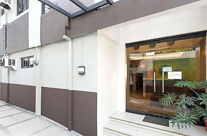 The Chipper Hotel 2*