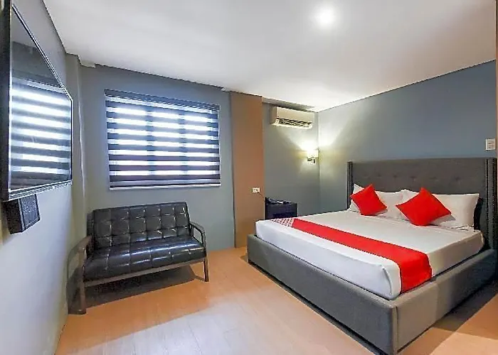 The Chipper 2* Manila